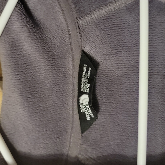 The north face jacket - Picture 2 of 4